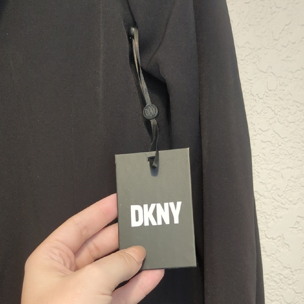 DKNY black women's peak lapel two button long sleeve blazer - Picture 9 of 11